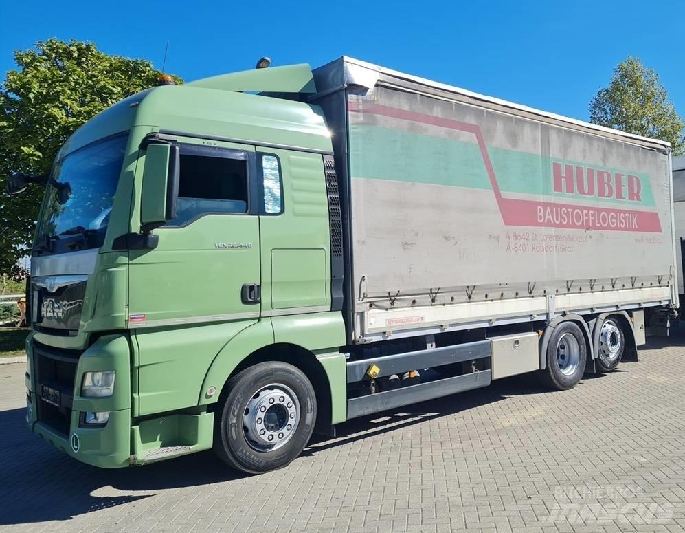 MAN 26.440 / 7.4m / LIFT Ciężarówki firanki