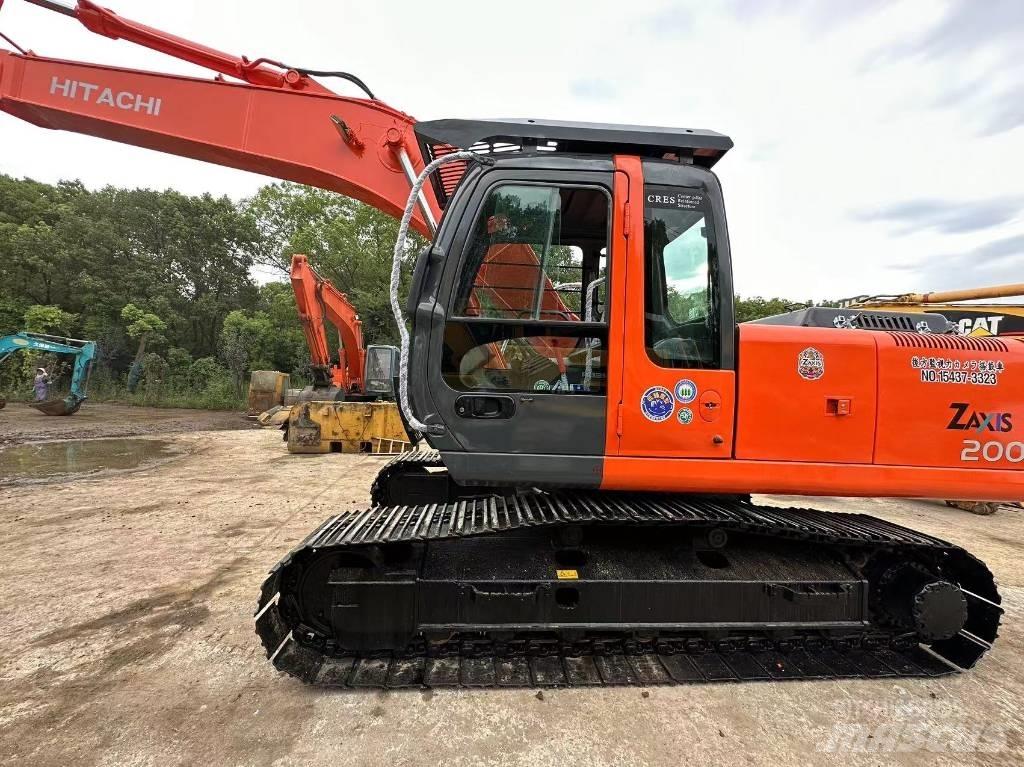 Hitachi ZX 200 Minikoparki