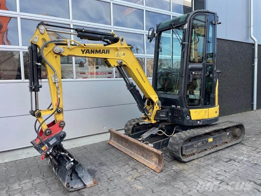 Yanmar Vio23-6 Minikoparki