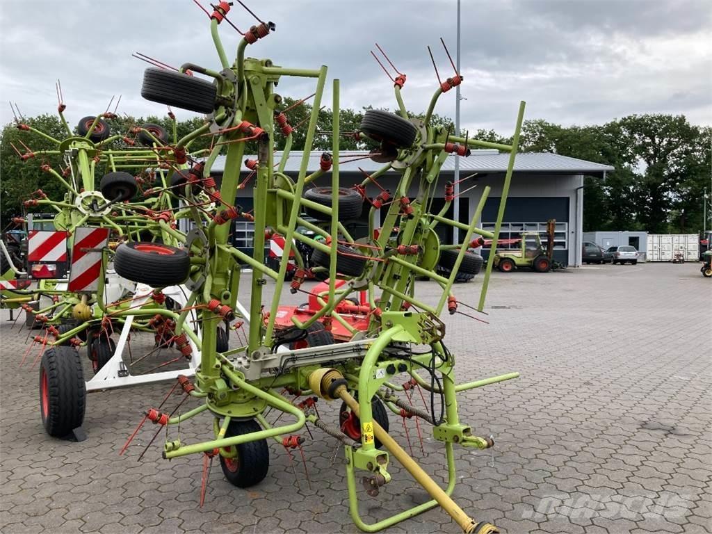 CLAAS Volto 870 Zgrabiarki i przetrząsacze