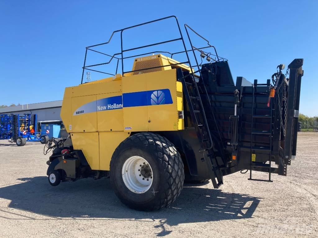New Holland BB 980 Prasy kostkujące