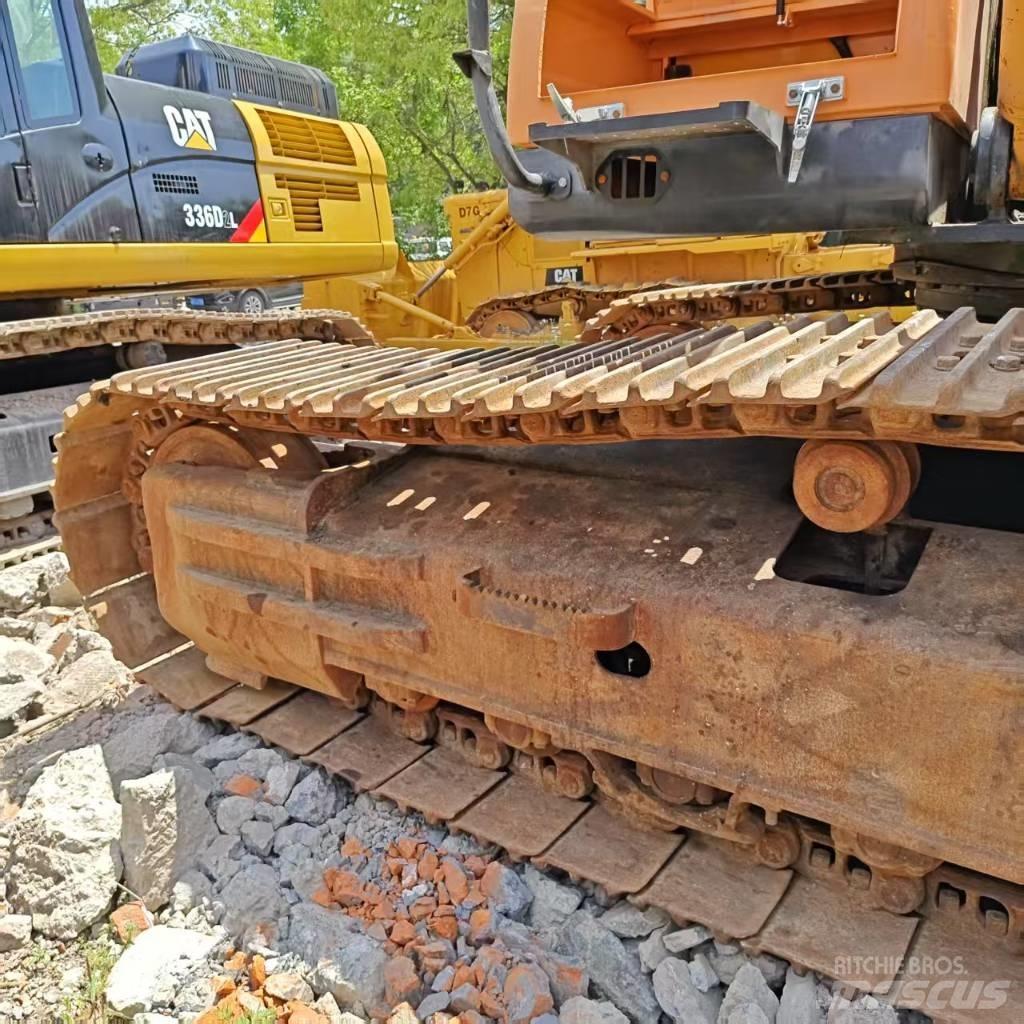 Hyundai 330LC-9s Koparki gąsienicowe