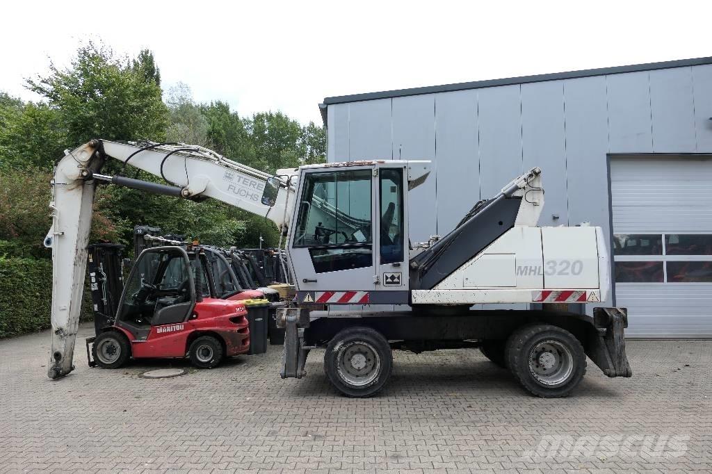 Fuchs MHL 320 Koparki przeładunkowe