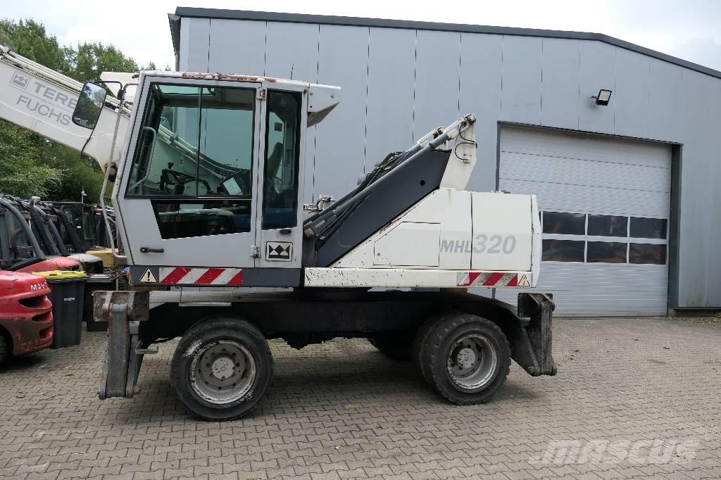 Fuchs MHL 320 Koparki przeładunkowe