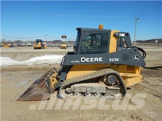 John Deere 323E Ładowarki burtowe