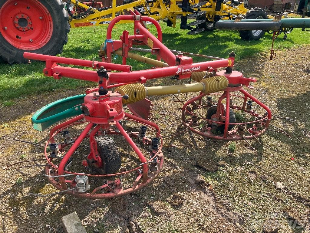 Kverneland 9360 Zgrabiarki i przetrząsacze