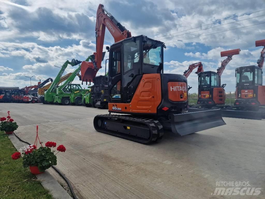 Hitachi ZX65USB-6 Minikoparki