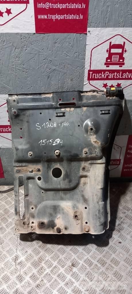 Scania 94 D.   1515194 Kabiny i wnętrze