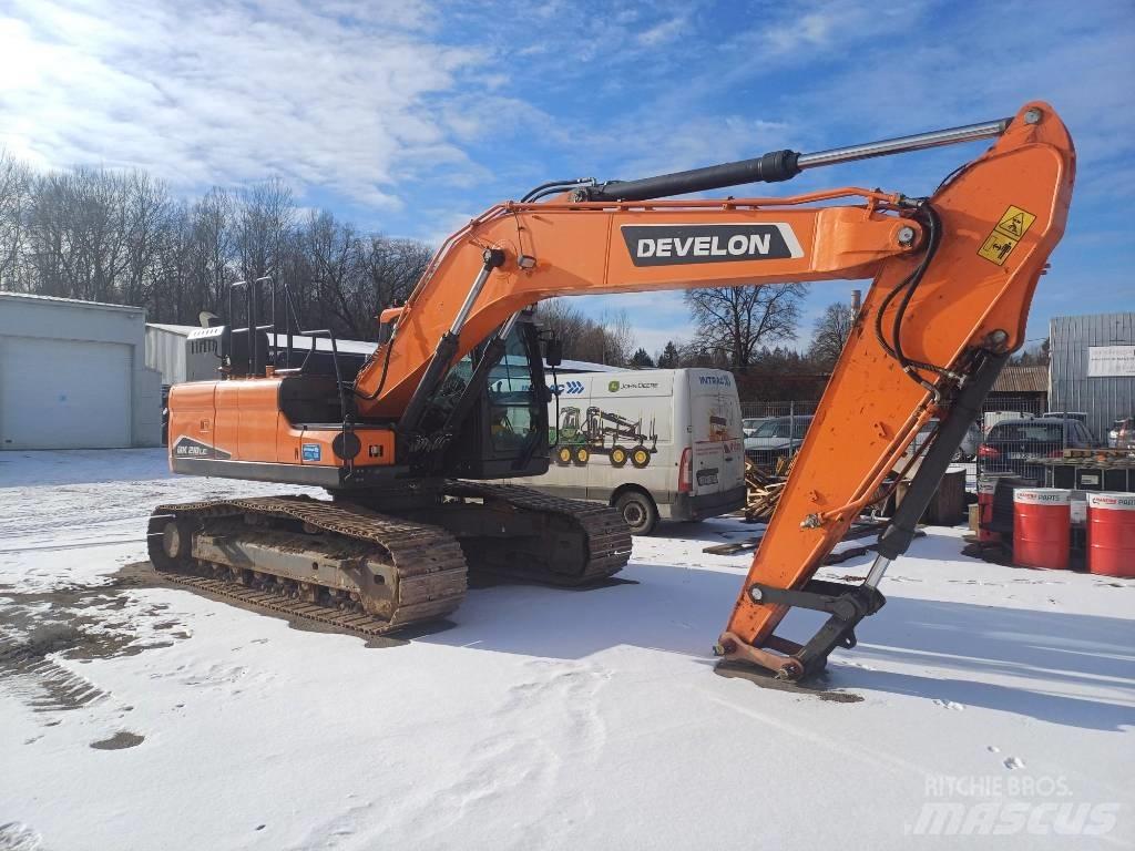 Develon DX 210 LC-7 Koparki gąsienicowe
