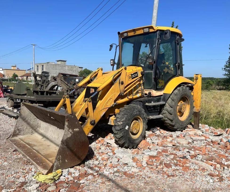 JCB 3 CX Koparko-ładowarki