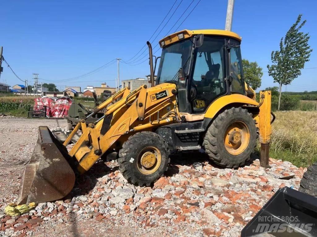 JCB 3 CX Koparko-ładowarki