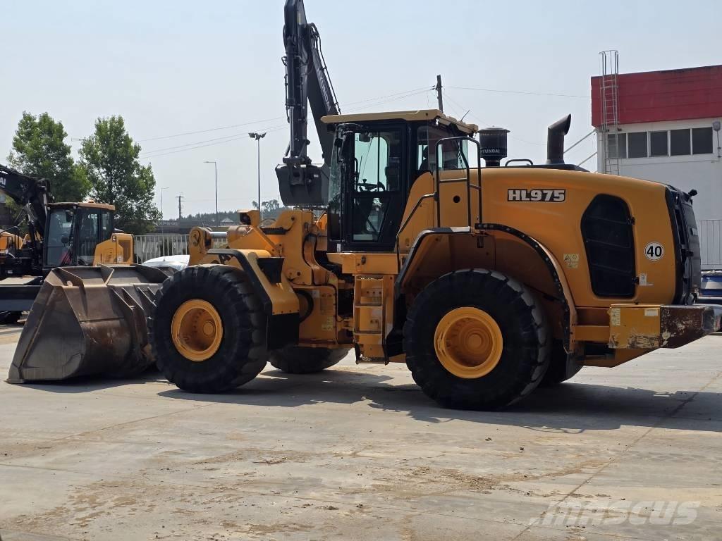Hyundai HL 975 Ładowarki kołowe