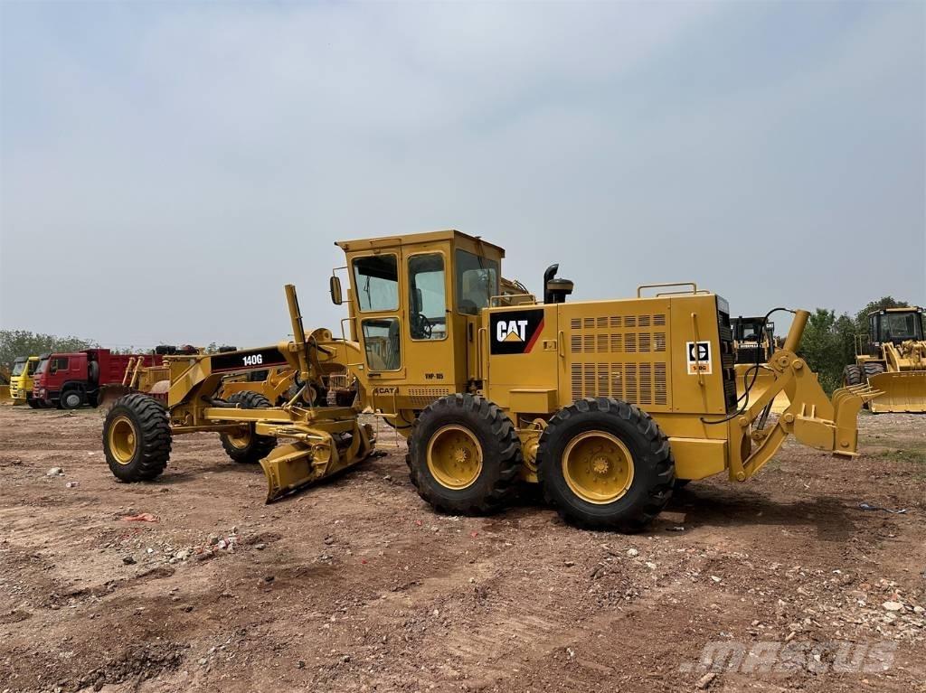 CAT 140 G Równiarki