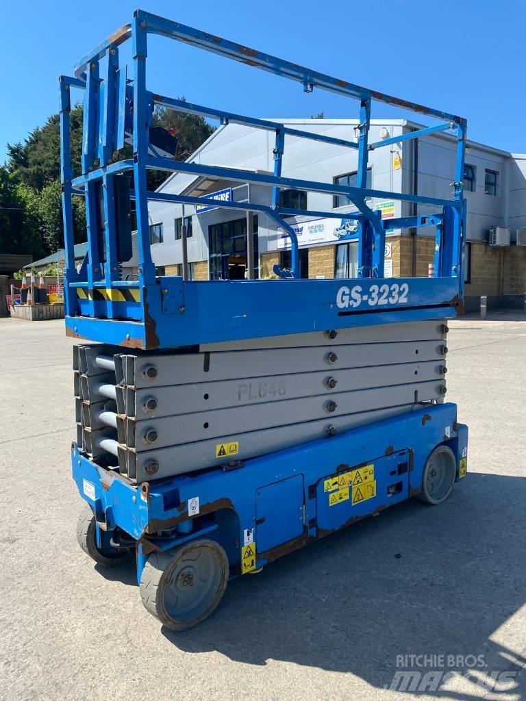 Genie GS 3232 Podnośniki nożycowe