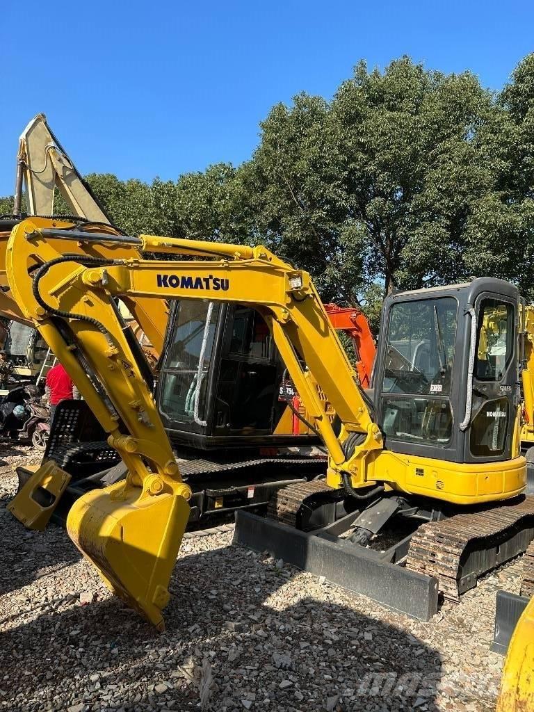 Komatsu PC 40 Koparki gąsienicowe