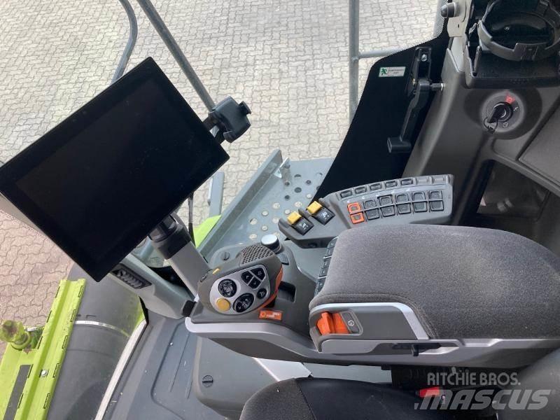 CLAAS LEXION 6700 Kombajny zbożowe
