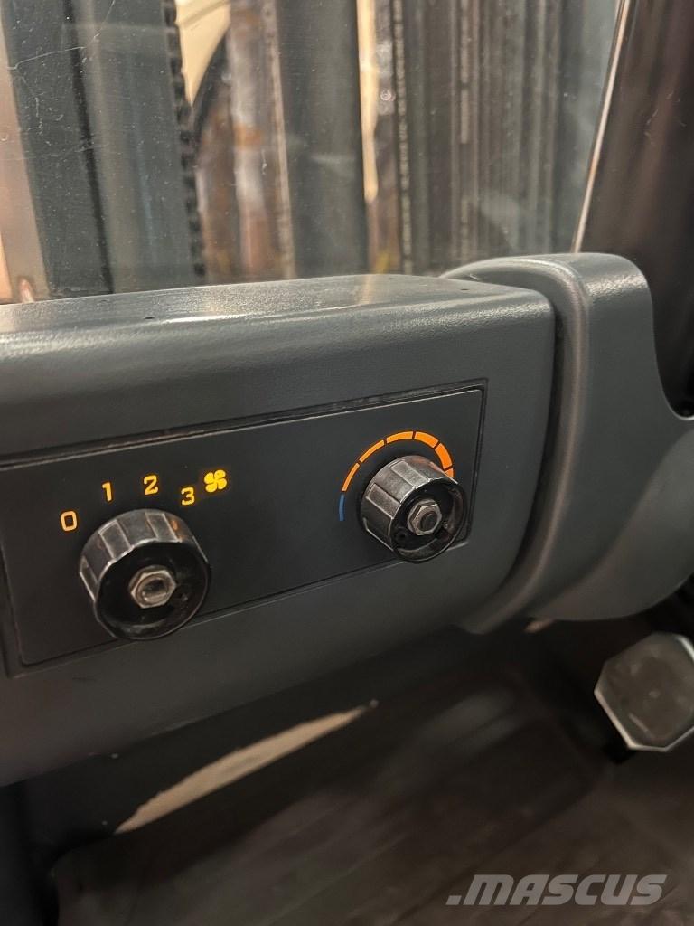 Jungheinrich EFG220k Wózki elektryczne