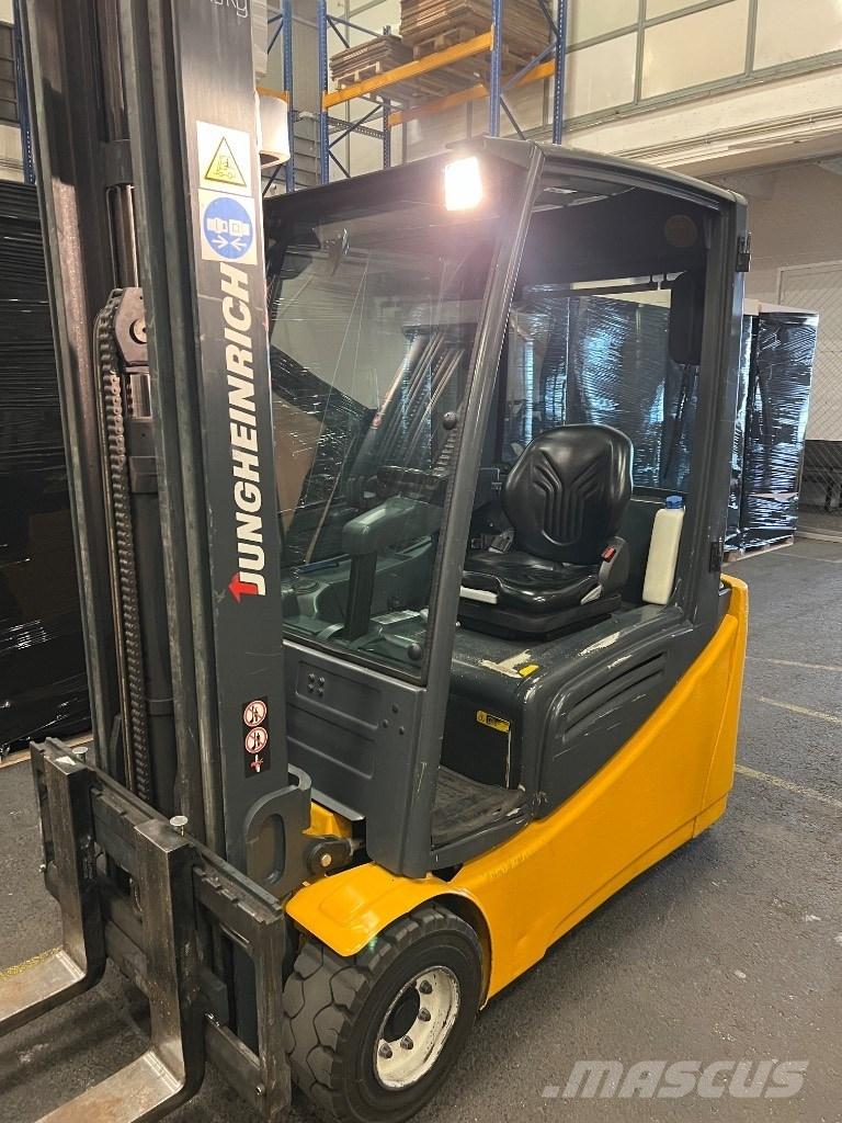 Jungheinrich EFG220k Wózki elektryczne