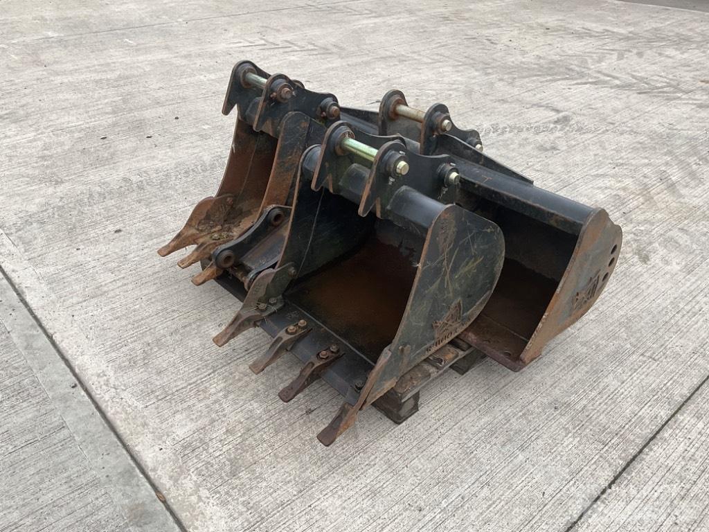 Rhinox Buckets Minikoparki