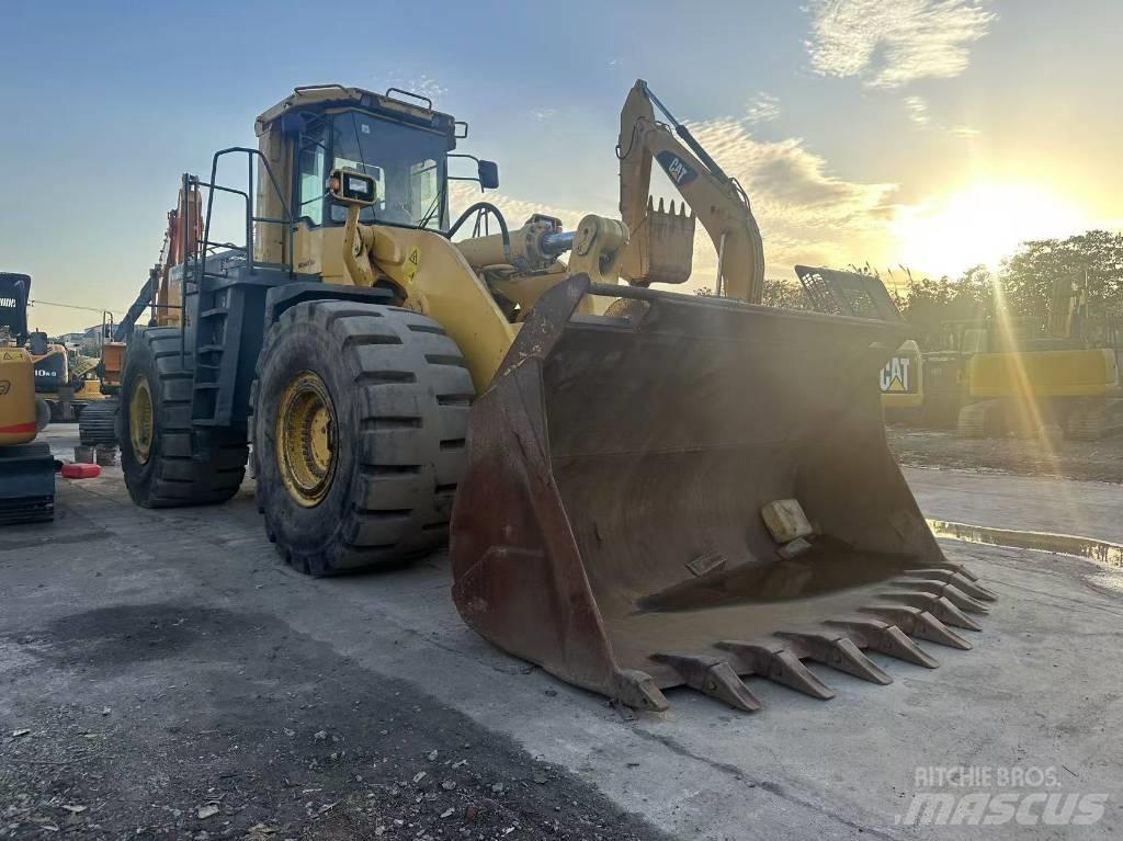 Komatsu WA 600 Ładowarki kołowe