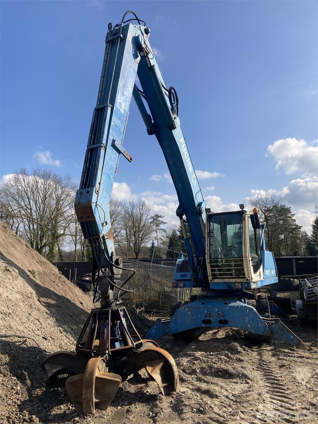 Fuchs MHL 331 Koparki przeładunkowe
