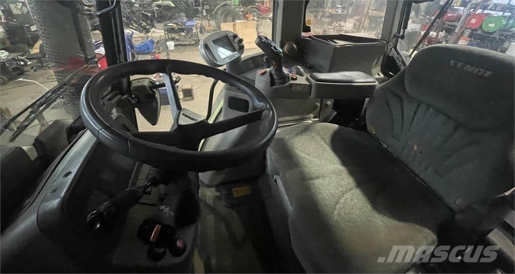 Fendt 820 Vario Ciągniki rolnicze