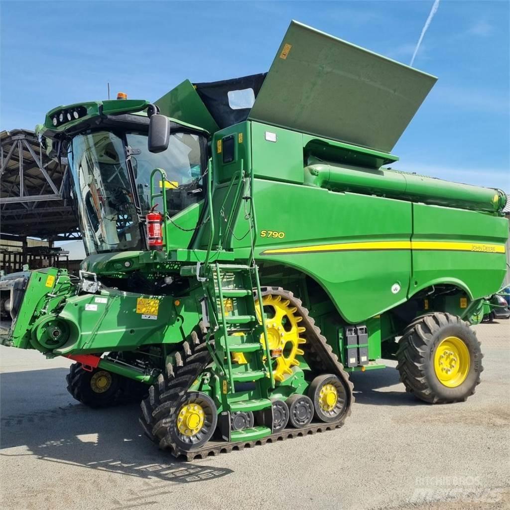 John Deere S 790 Kombajny zbożowe