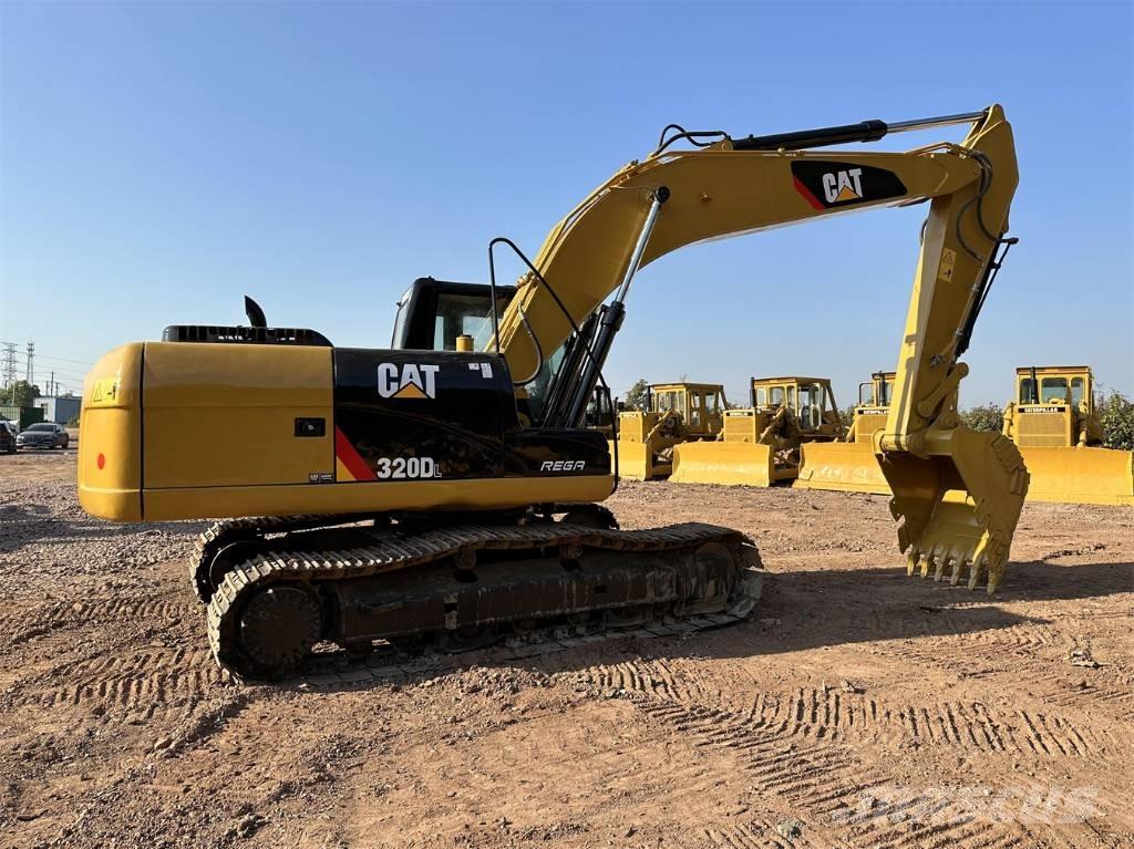 CAT 320D Koparki gąsienicowe