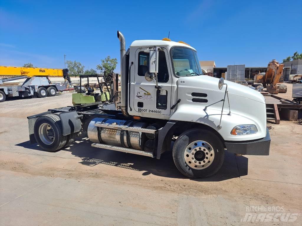 Mack CX612 Ciągniki siodłowe
