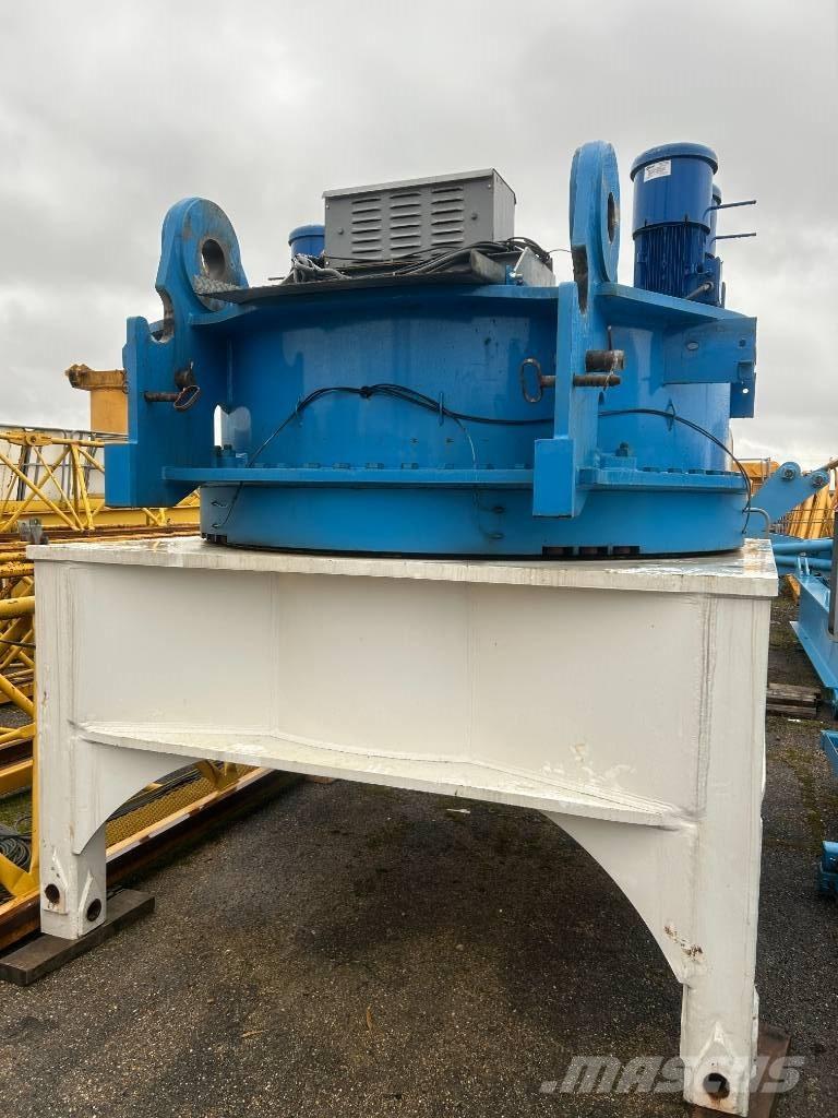 Potain MD560B-M25 Żurawie wieżowe