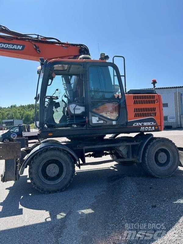 Doosan DX 160 w-5 Koparki kołowe