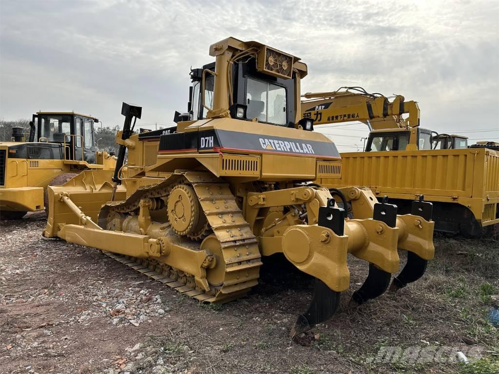 CAT D 7 H Spycharki gąsienicowe