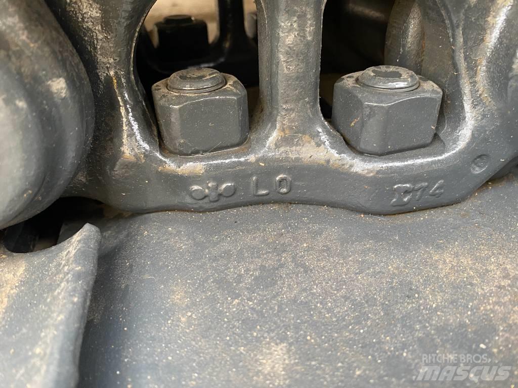 Komatsu PC210LC-8M0 Koparki gąsienicowe