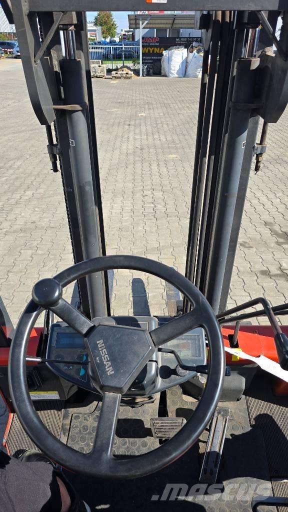 Nissan FP01L15 Wózki elektryczne