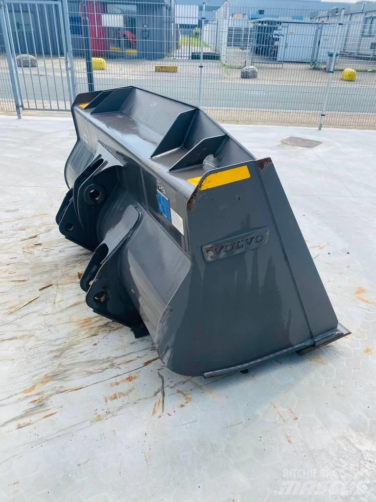 Volvo L 60 Łyżki do ładowarek