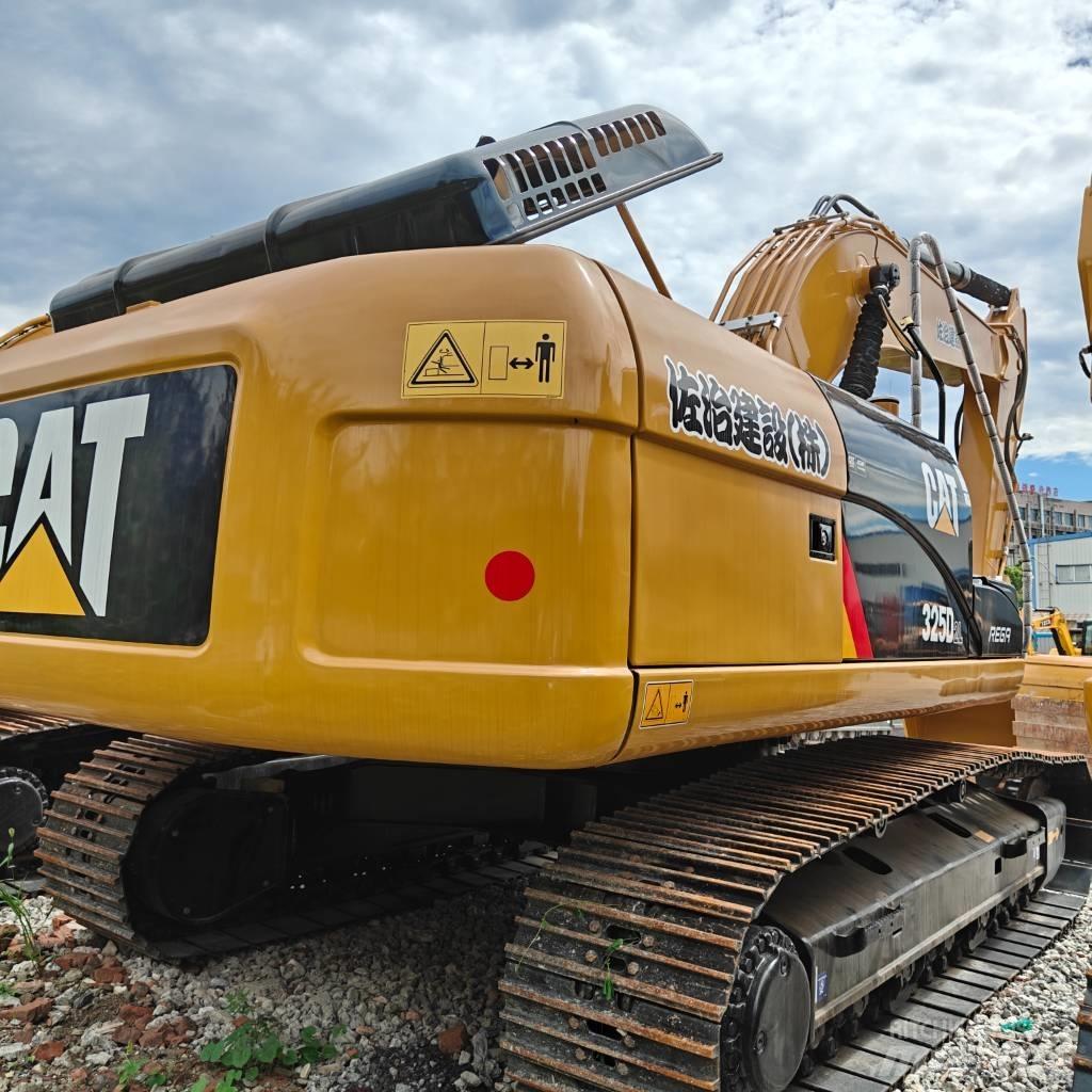 CAT 325D Koparki gąsienicowe