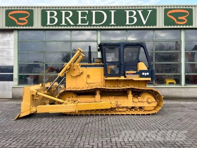 Komatsu D 85 P-18 Spycharki gąsienicowe