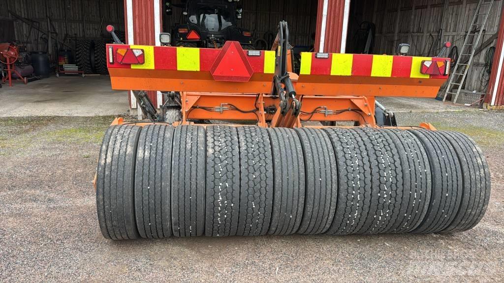 FMG TLN 570 TULOSSA Równiarki