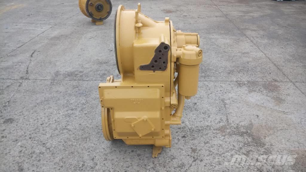CAT 140 G/160G Przekładnie i skrzynie biegów
