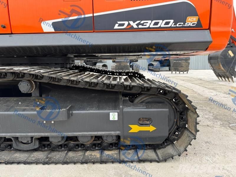 Doosan DX 300 LC-9C Koparki gąsienicowe