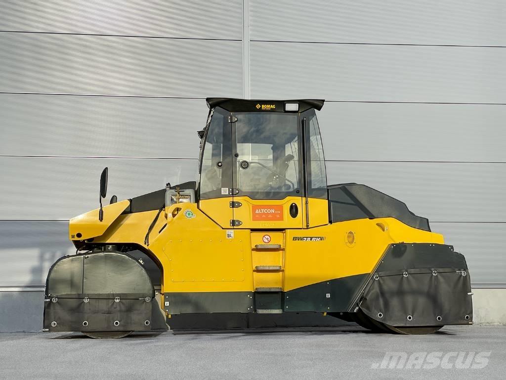 Bomag BW 28 RH Walce ogumione