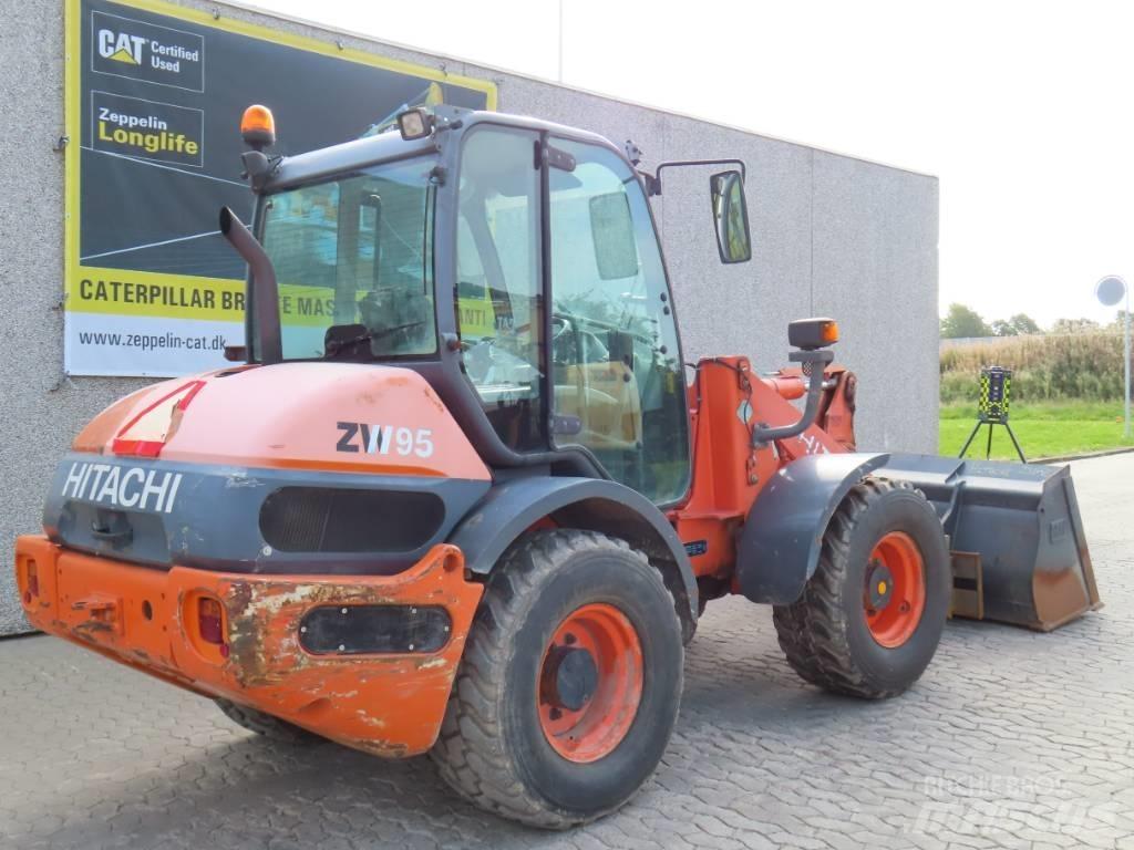 Hitachi ZX 95 Ładowarki kołowe
