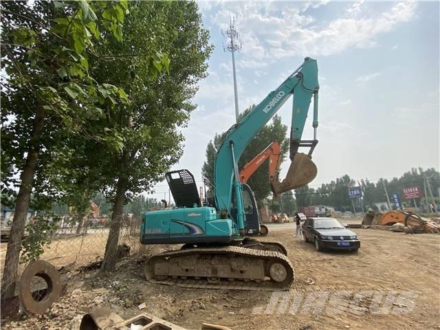 Kobelco SK 200 Koparki gąsienicowe