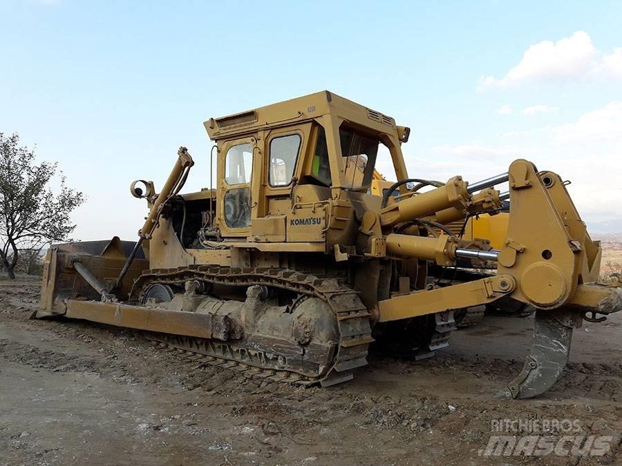 Komatsu D 155 A-1 Spycharki gąsienicowe
