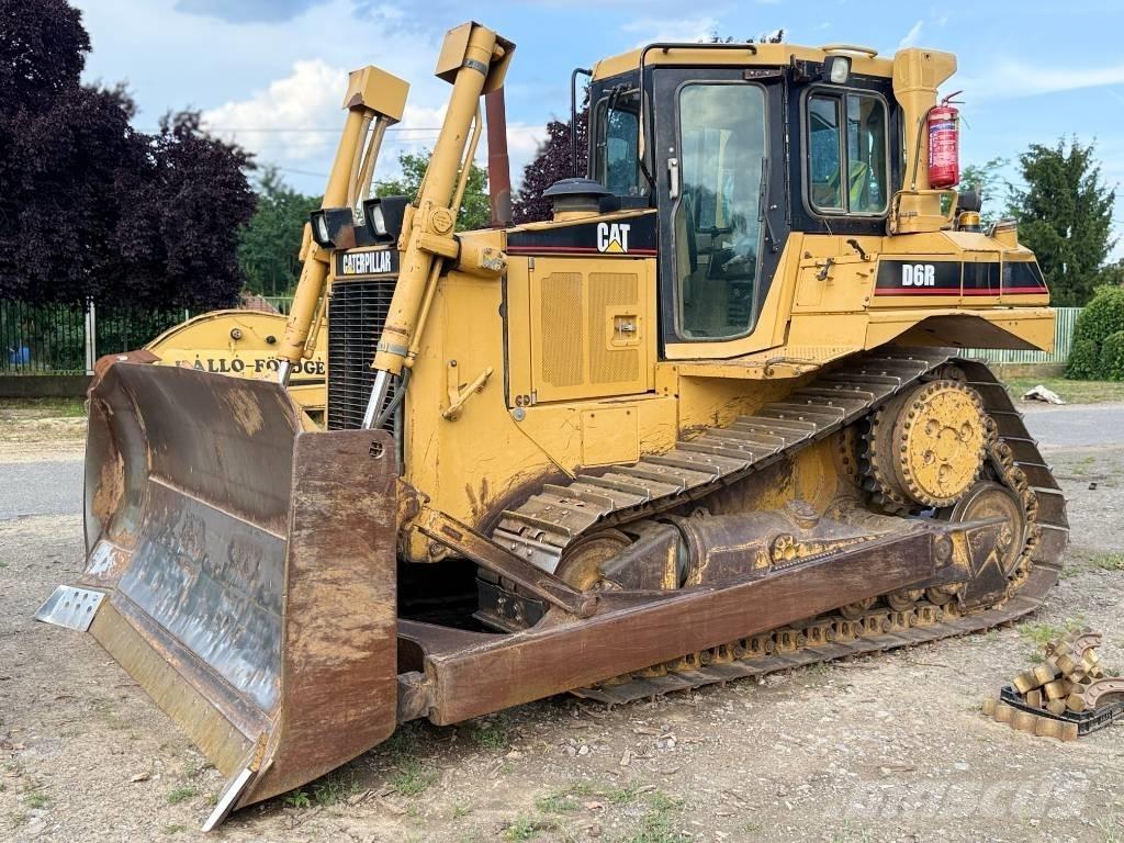 CAT D 6 R Spycharki gąsienicowe