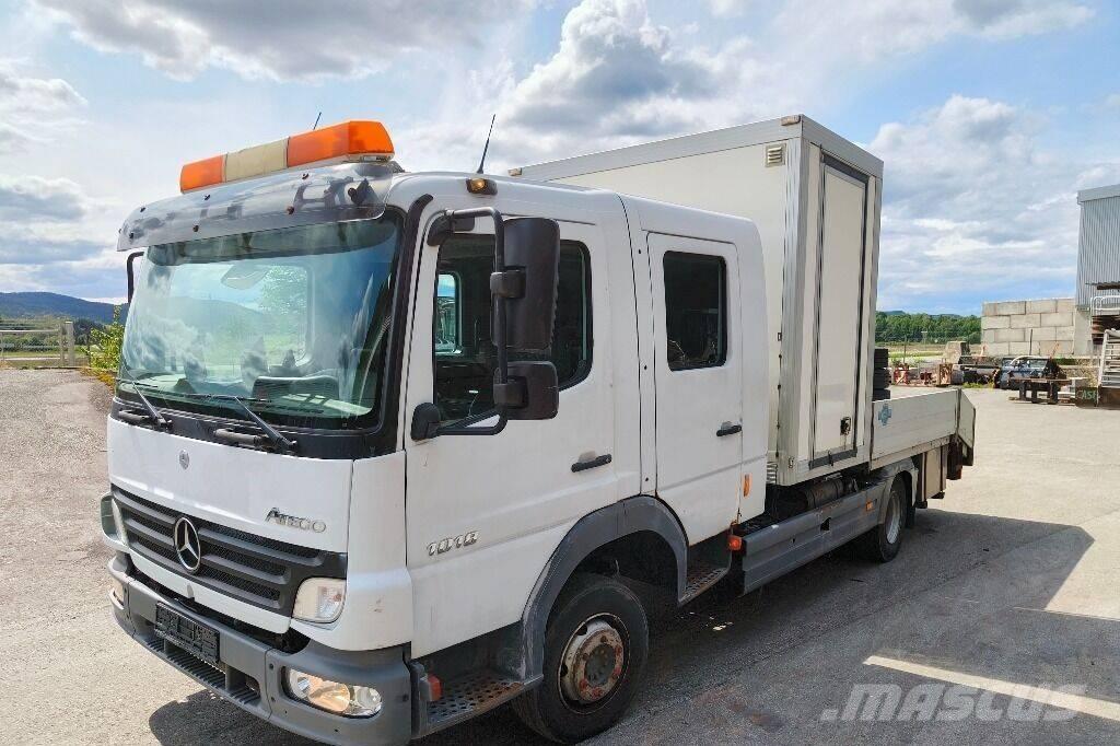 Mercedes-Benz 1018 Samochody ciężarowe ze skrzynią zamkniętą