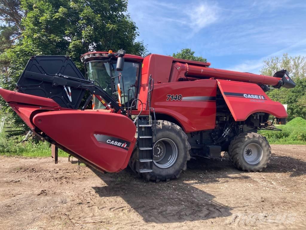 Case IH 7140 Kombajny zbożowe