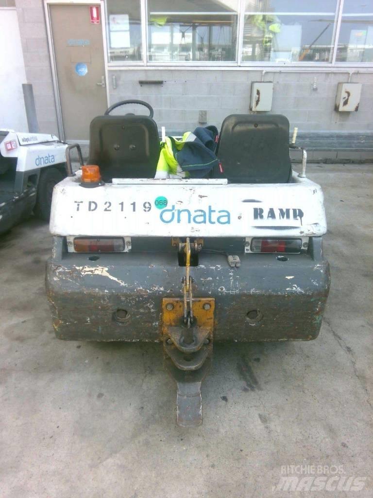 Toyota 02-2TD25 Magazynowanie - Inne