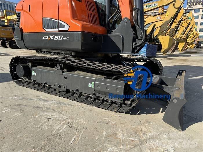 Doosan DX 60 Minikoparki