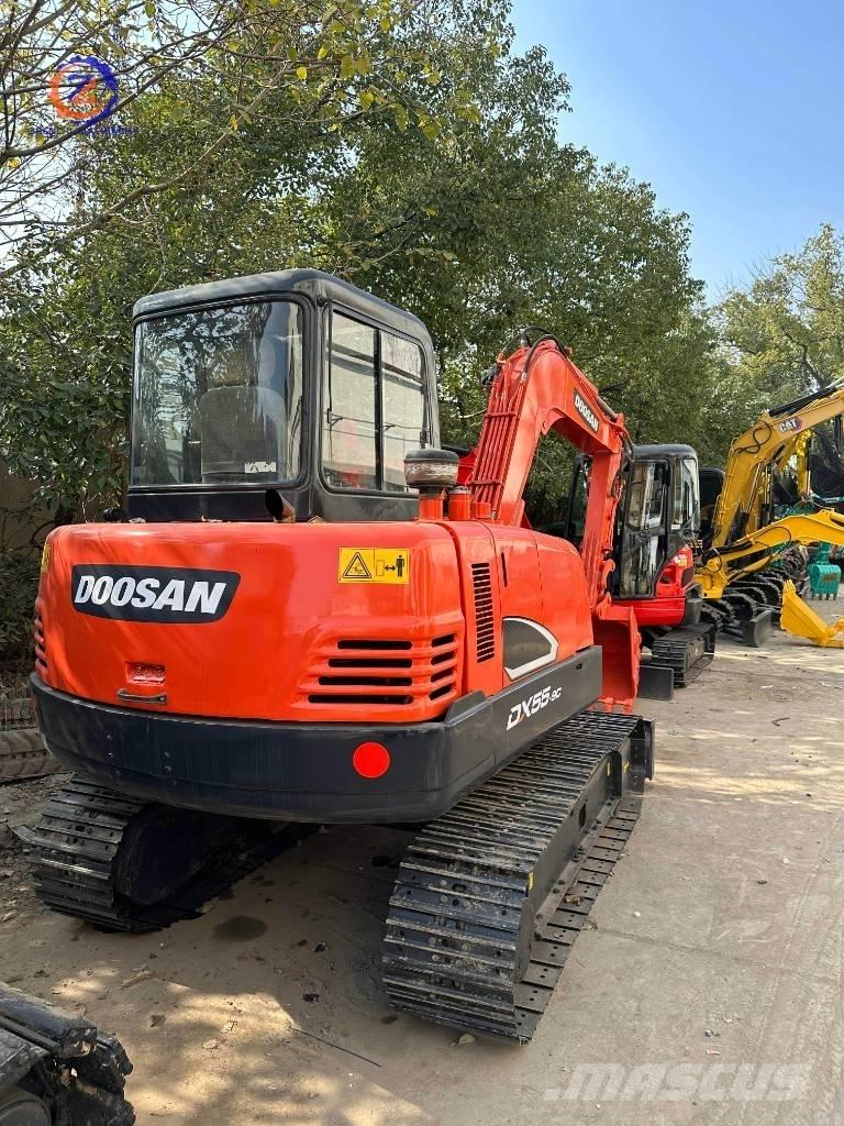 Doosan 55 Minikoparki